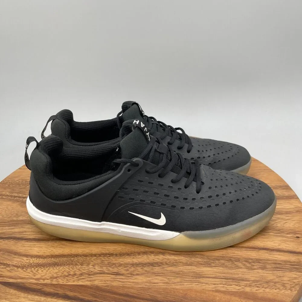 Nike SB Zoom Nyjah 3 Shoes Mens Size 12 Black Running Comfort Walking Skate Gym